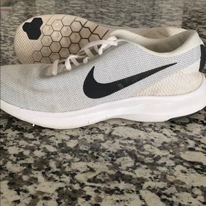 Nike Flex Experience RN 7